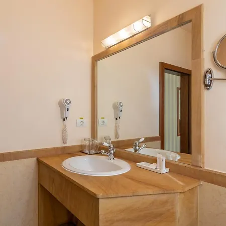 Hotell Gott 3*