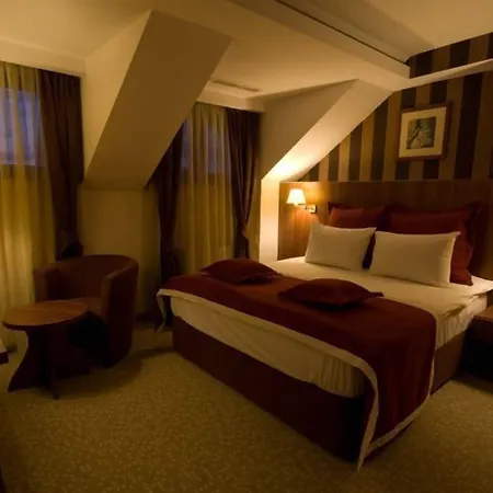 Gott Hotel